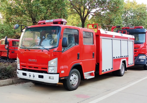 慶鈴5噸水罐消防車