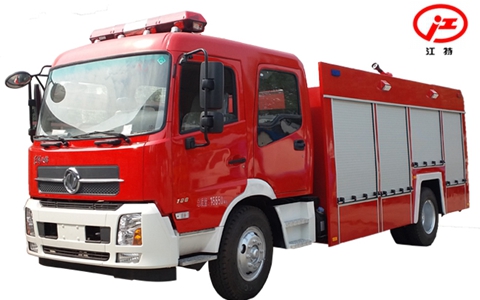 國(guó)五東風(fēng)天錦7噸泡沫消防車(chē)