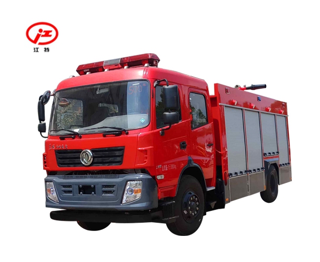國(guó)五東風(fēng)D913 6噸泡沫消防車(chē)
