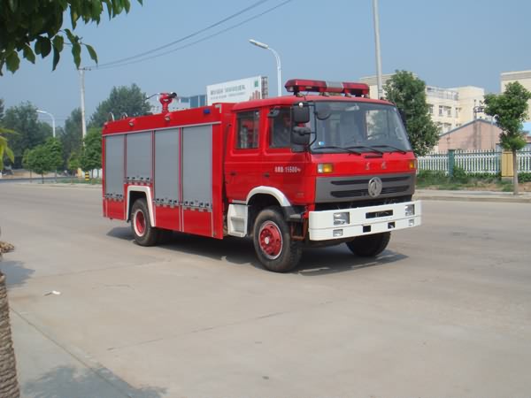 江特牌JDF5151GXFPM70/A泡沫消防車