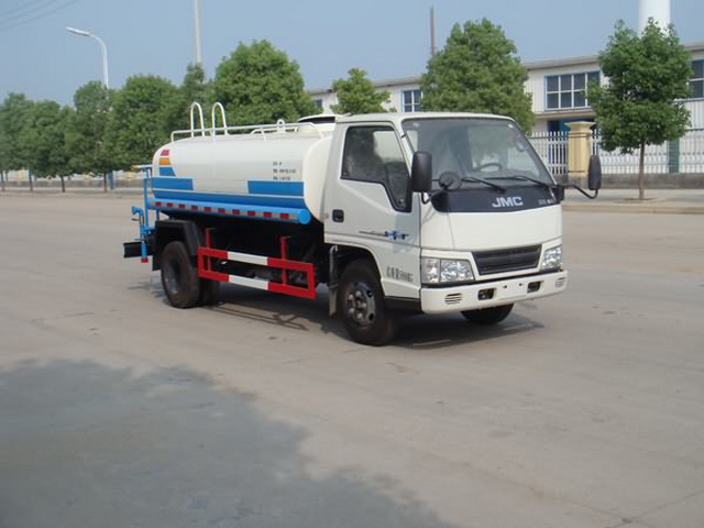 江特牌JDF5060GPSJ4型綠化噴灑車