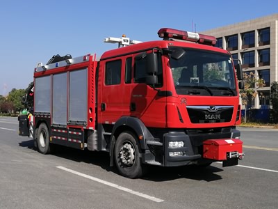 國五德國曼MAN搶險救援消防車