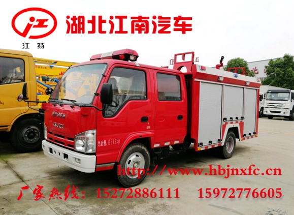 五十鈴2噸消防車三.jpg